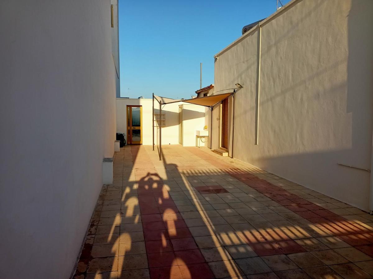 Casa Vacanze Da Lui' 토레 라필로 외부 사진